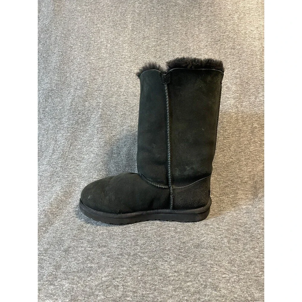 UGG elevate your